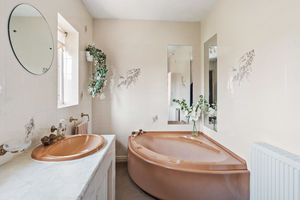 Photo 36- click for photo gallery